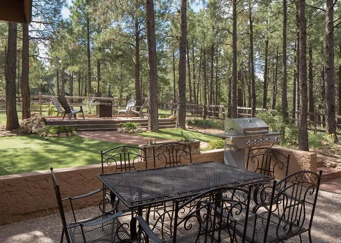 Burning Tree - Forest Views Fire Pit Ac Pet And Family Friendly